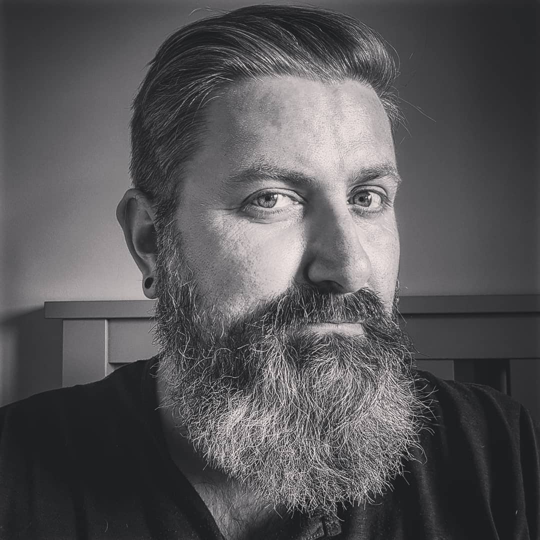 actor Rich Millyard large photo