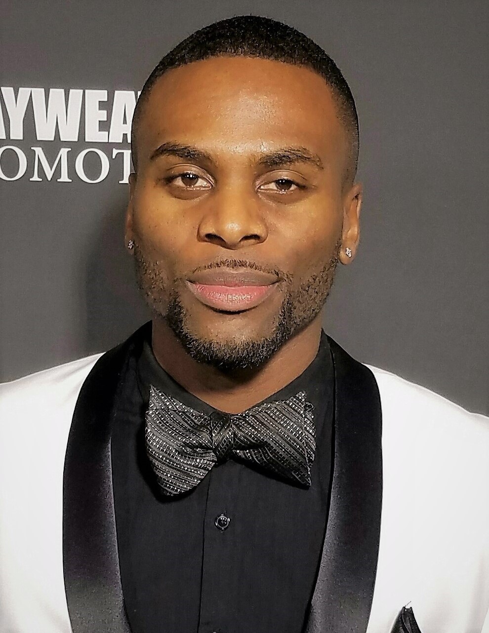 actor Nicholas Alexander large photo