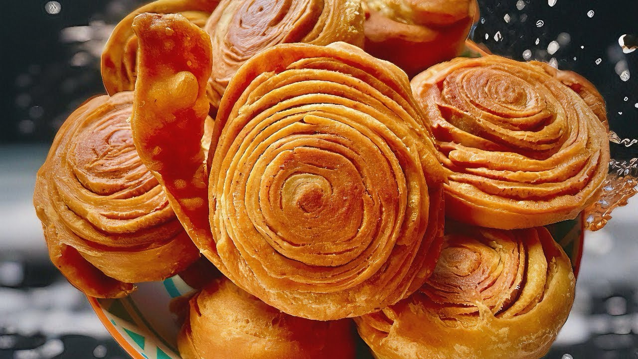 WOULD YOU EAT THIS ROZY SNACK.