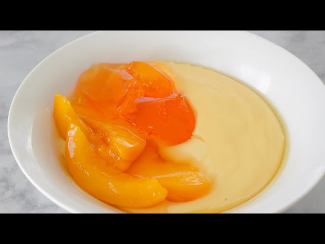 Classic Dessert Trio : Custard, Jelly & Peaches