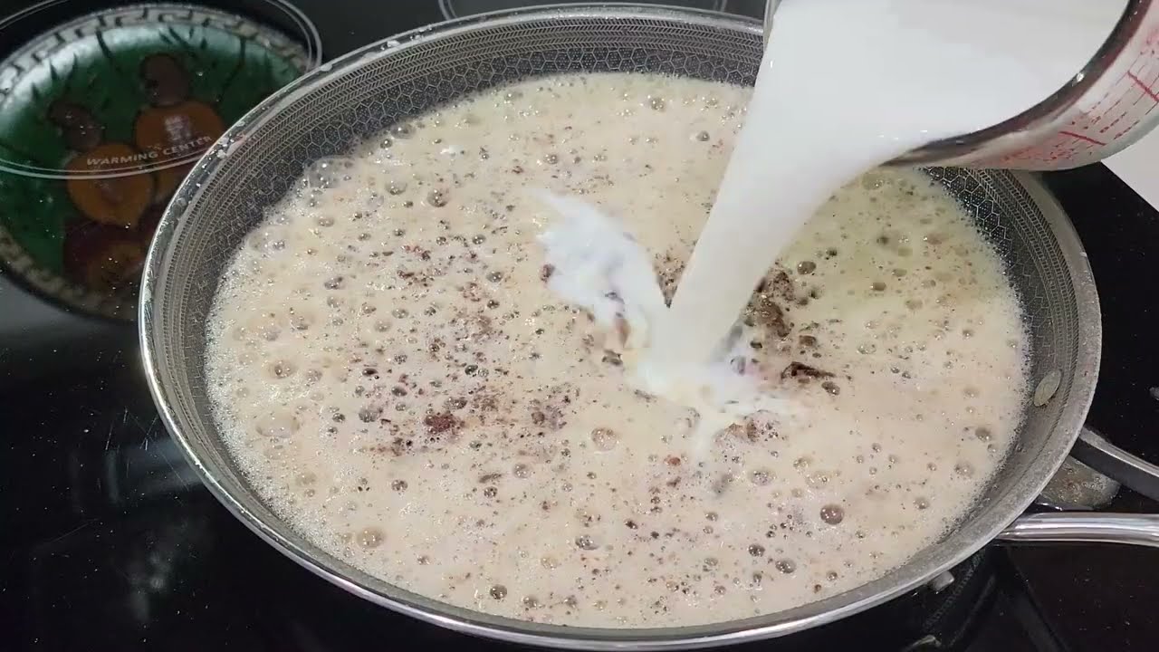 Easy 4 Ingredient Sausage Gravy Perfect for Beginner Cooks