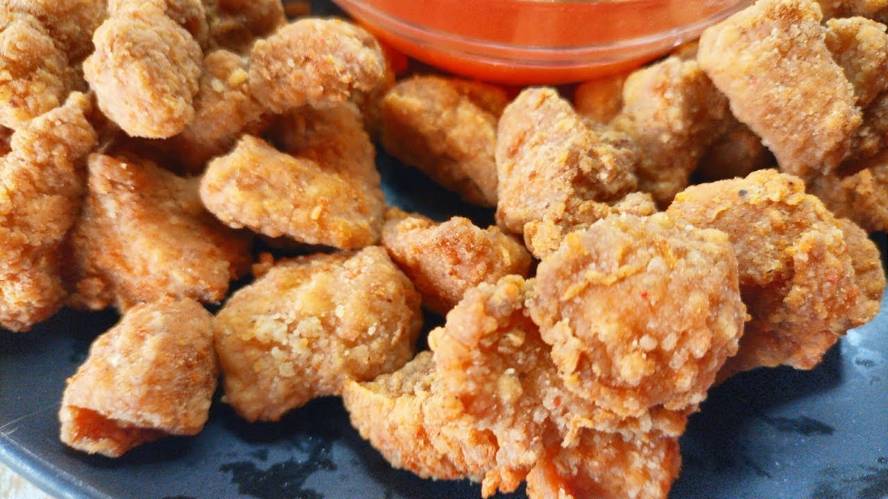 Here's The BEST POPCORN CHICKEN recipe EVER! It's SO ADDICTIVE you won't be able to resist! background