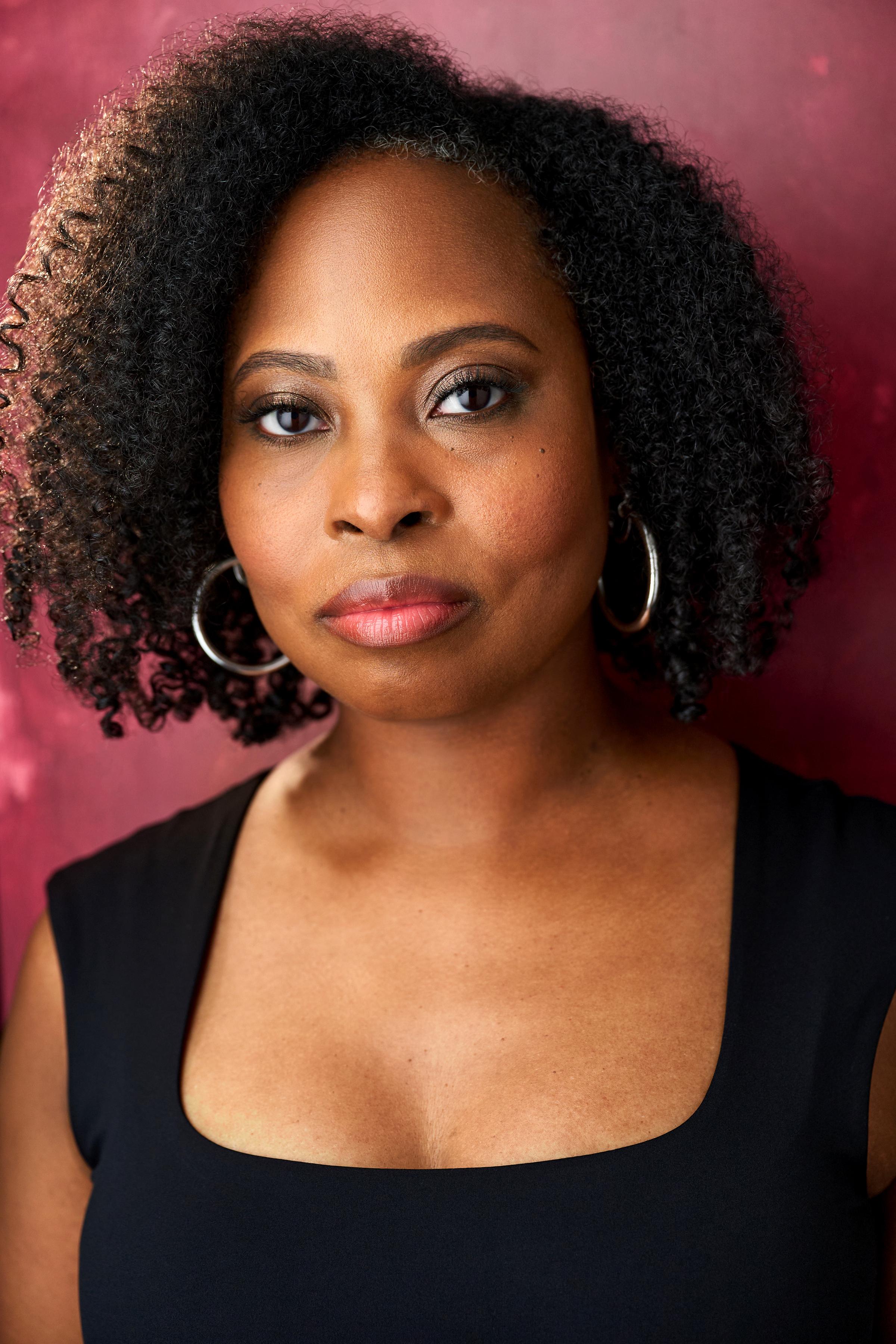 actor Latisha Harrison large photo