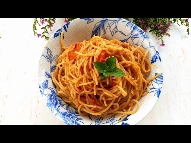 5minute spaghetti with simple ingredients 🤤. Simple yet too delicious.