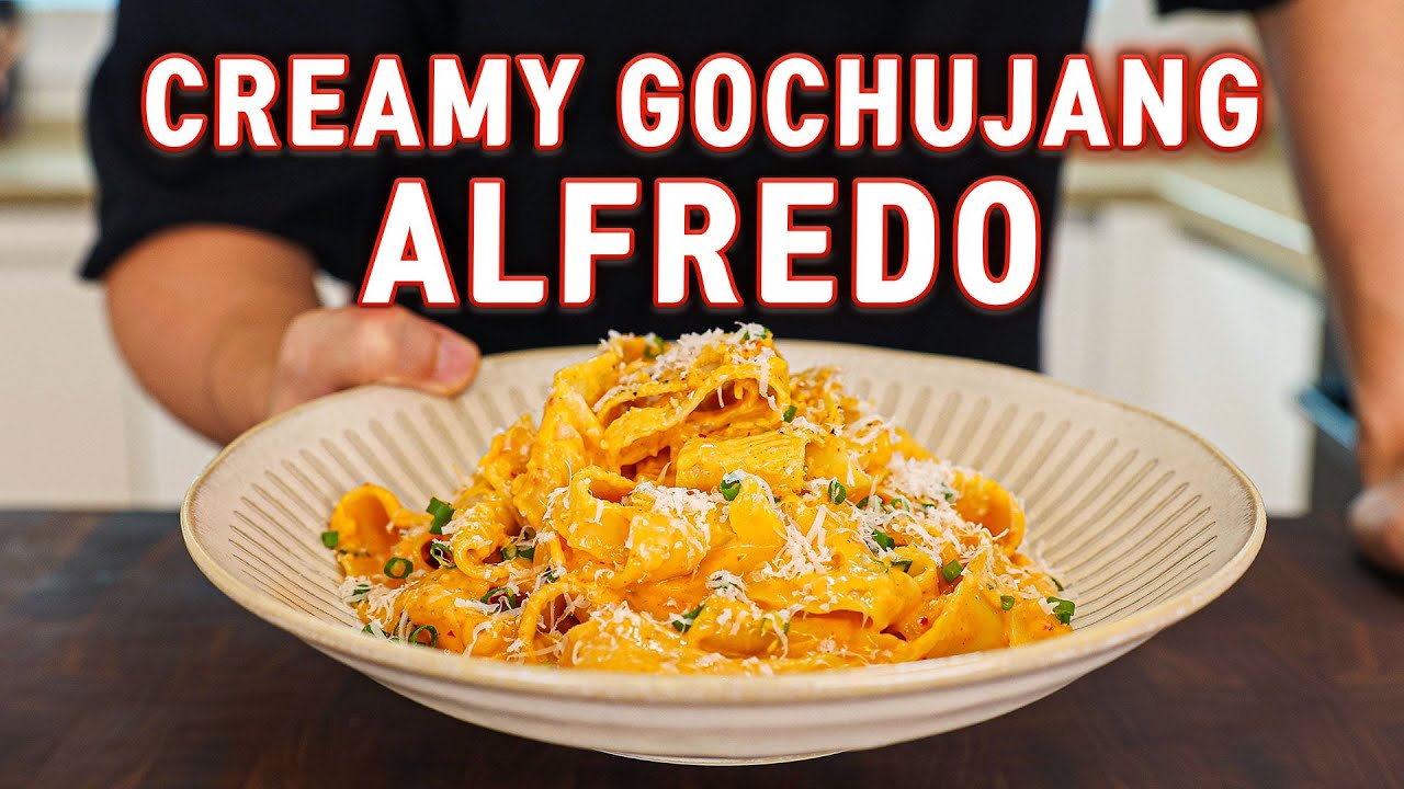 This 15 Minute Creamy GOCHUJANG Alfredo Pasta Will Change Your LIFE! background