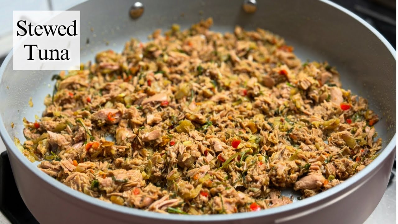 A Simple Stewed Tuna recipe! Say no to boring Tuna from today. background