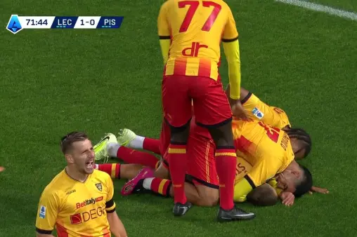 [Goal] Banda's precise cross met by Shtulic, who fires home to break the deadlock