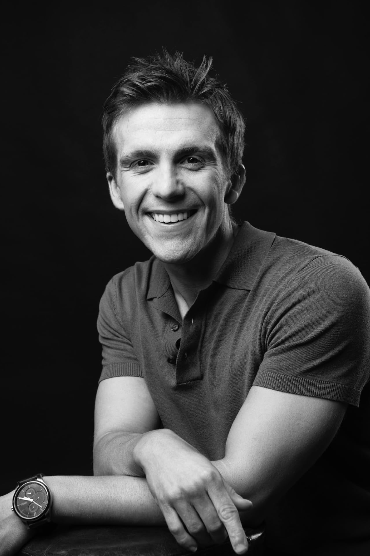 actor Chris Dixon large photo