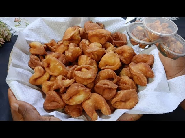 New Storable Snack for 3 months/ Crispy & Crunchy instant snacks for tea & Coffee background