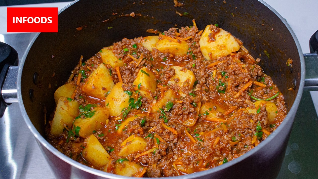 Cajun Bolognese Beef Stew Recipe | How to Make Cajun Bolognese Beef Stew | Infoods background