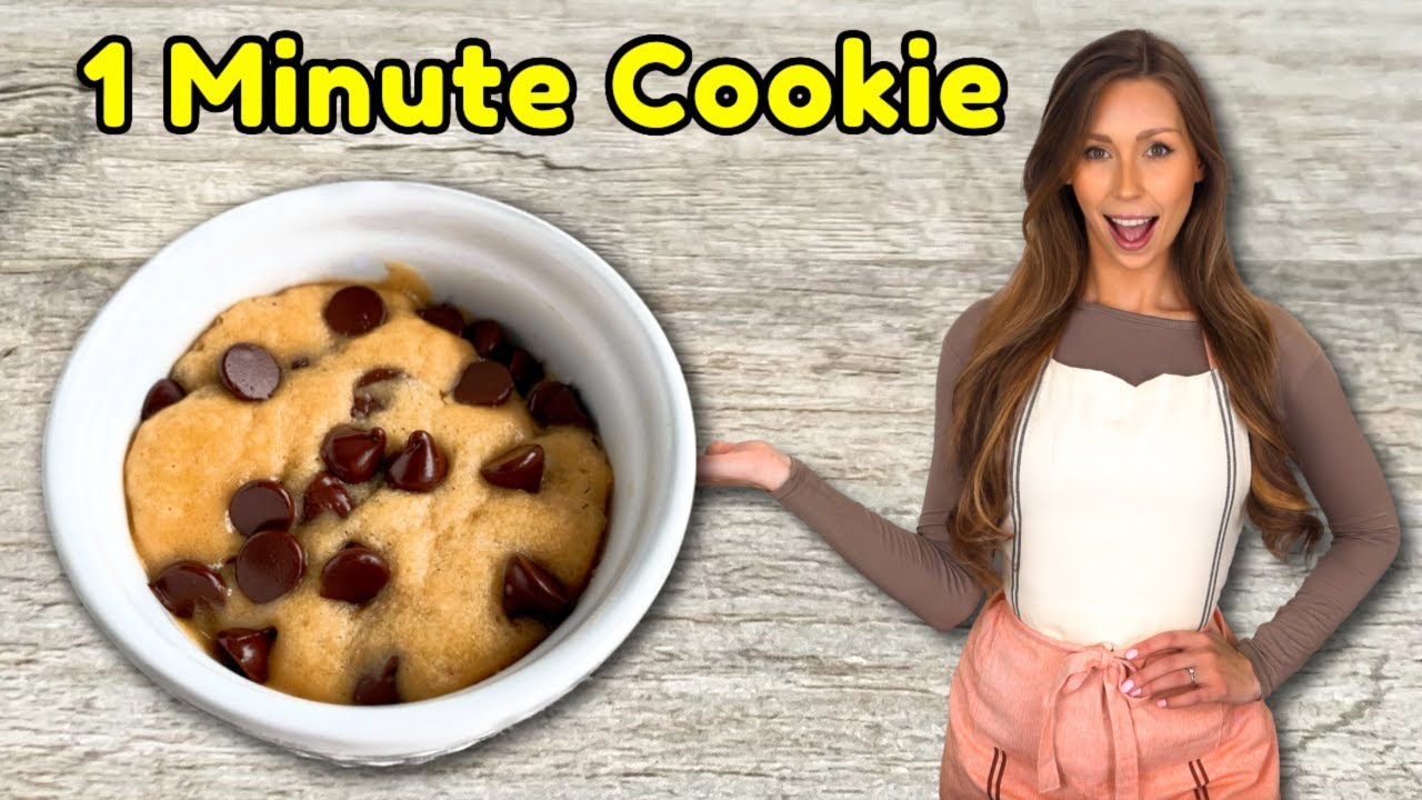 1 Minute Microwave Cookie | The Easiest Chocolate Chip Cookie in a Mug background