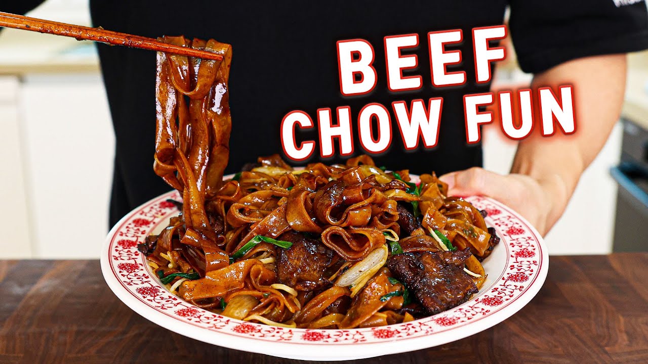 This 15 Minute Beef Chow Fun Will Change Your LIFE! background