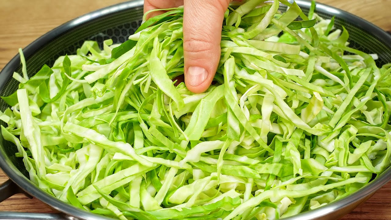 I cook cabbage like this every weekend! Simple and delicious recipe with cabbage and tuna! ASMR