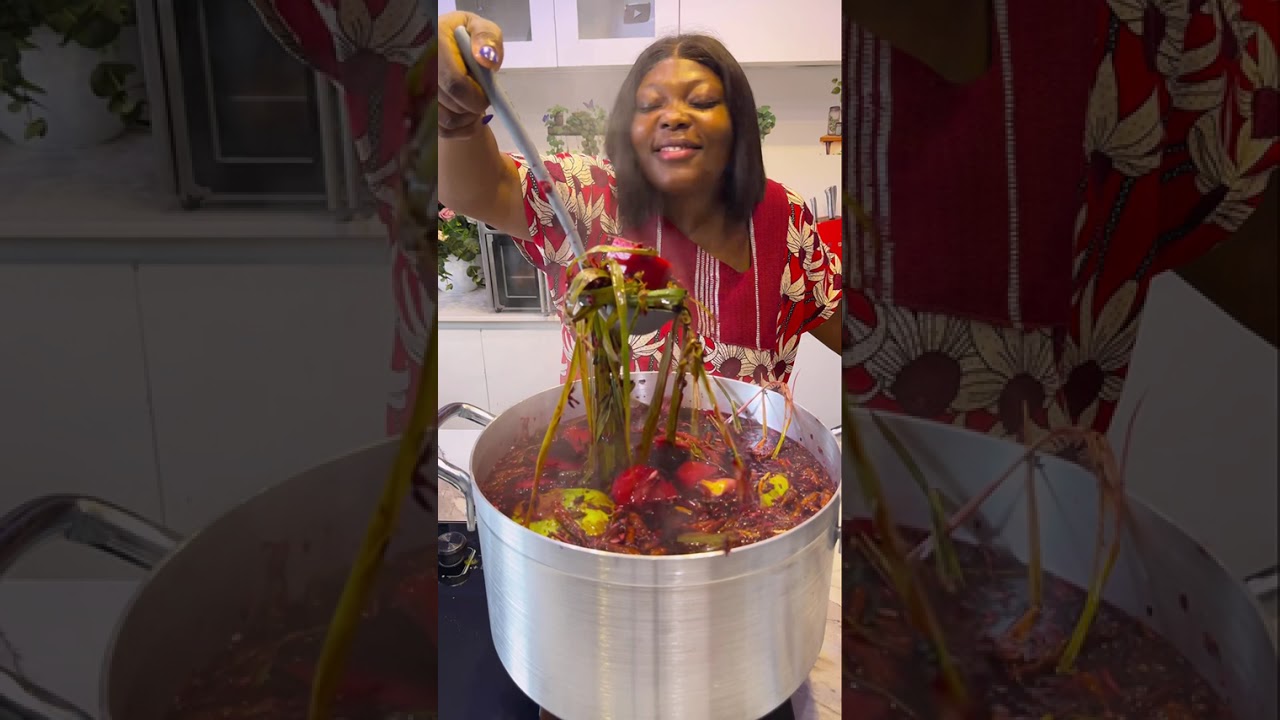 HOST WITH ME/ COOKING FOR 20-30 PEOPLE/ ZOBO / FRIED RICE/ COLESLAW/ PEPPER TURKEY background