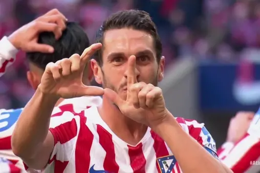 [Goal] Experience prevails! Koke scores from close range at the far post, slotting into the corner