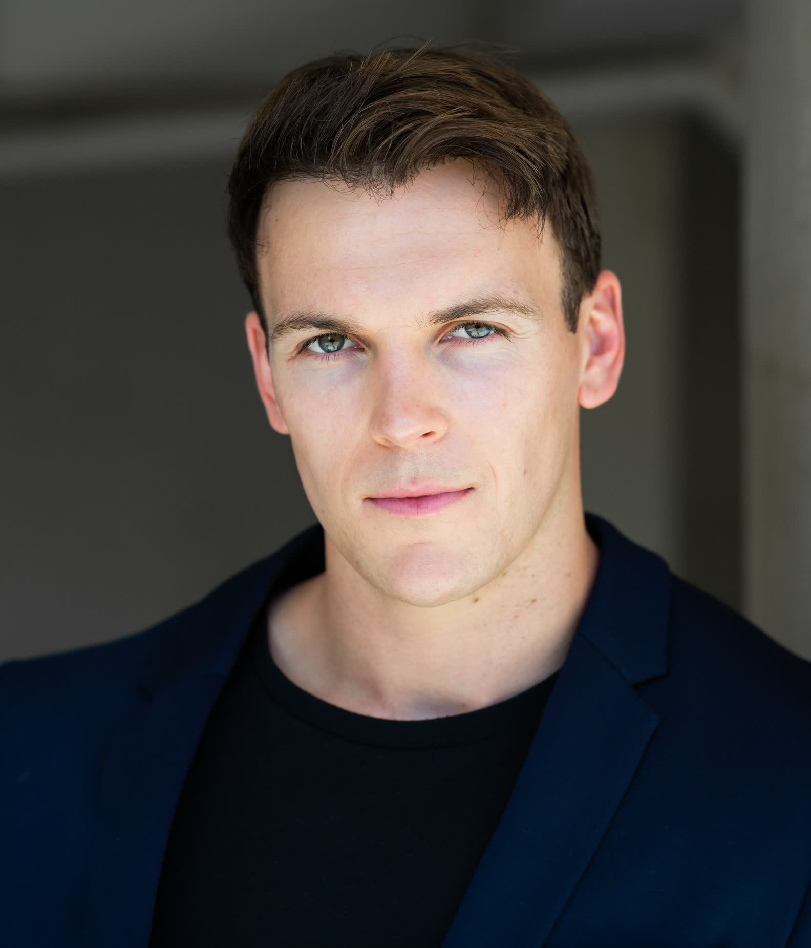 actor Patrick Atchison large photo