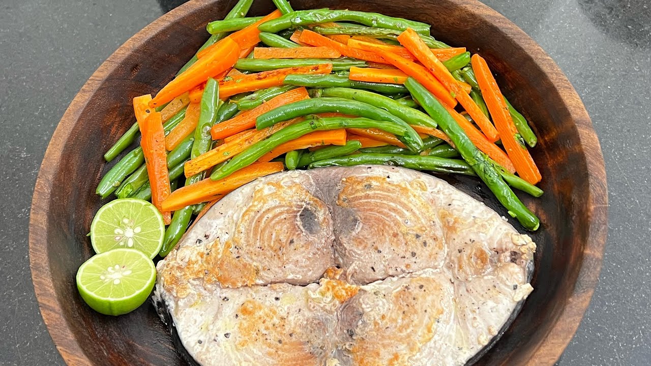 Well done Tuna and veggies | quick dinner recipes background