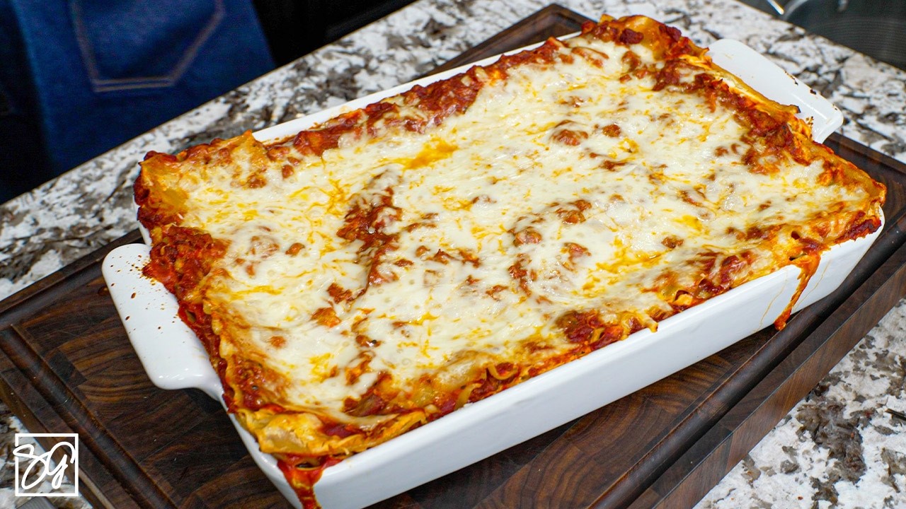 Lasagna Lovers, This One’s for You! Meaty, Cheesy, & Easy background