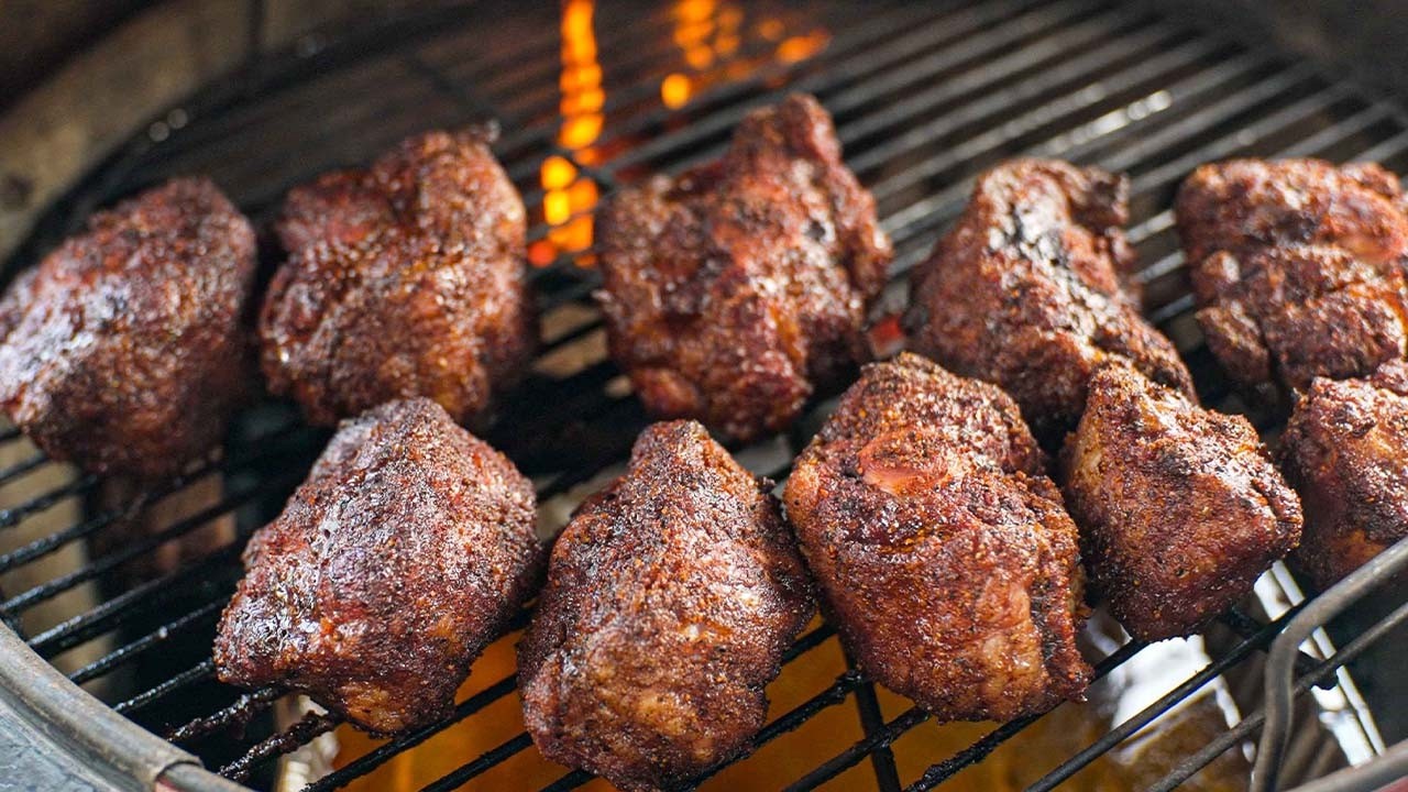 Fall-Off-the-Bone Smoked Oxtails background