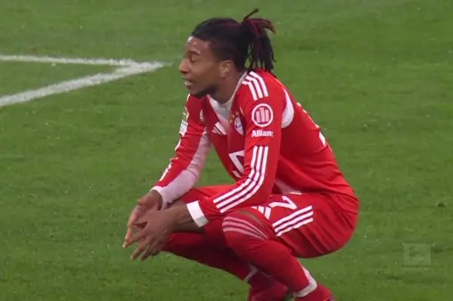 [Highlights] Like a thunderbolt from a bowstring! Olise's curling shot nearly breaks the opponent's goal