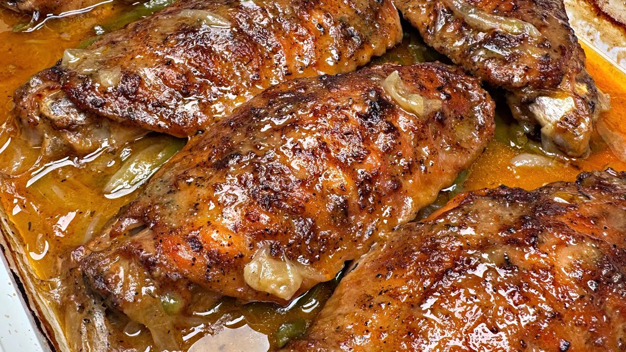 You'll Never Make Turkey Wings Any Other Way After Trying It This Way! Smothered Turkey Wings