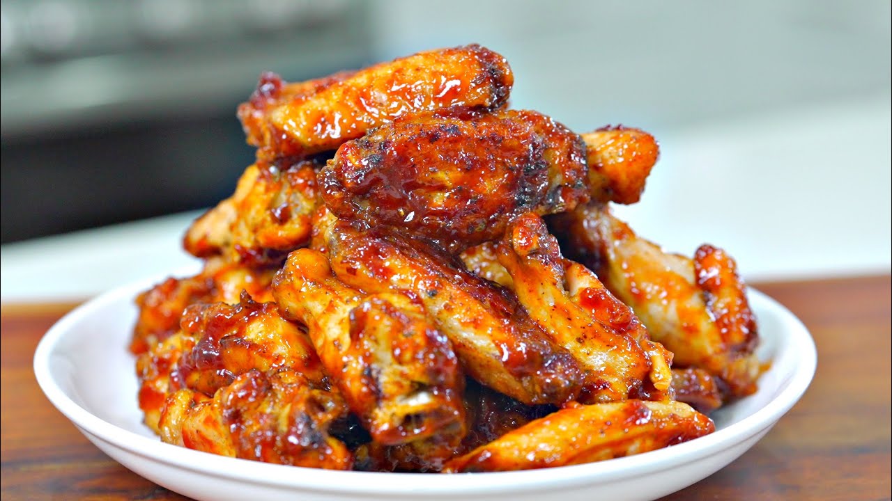 Crispy BBQ Chicken Wings Without the Mess – Baked, Not Fried! backdrop