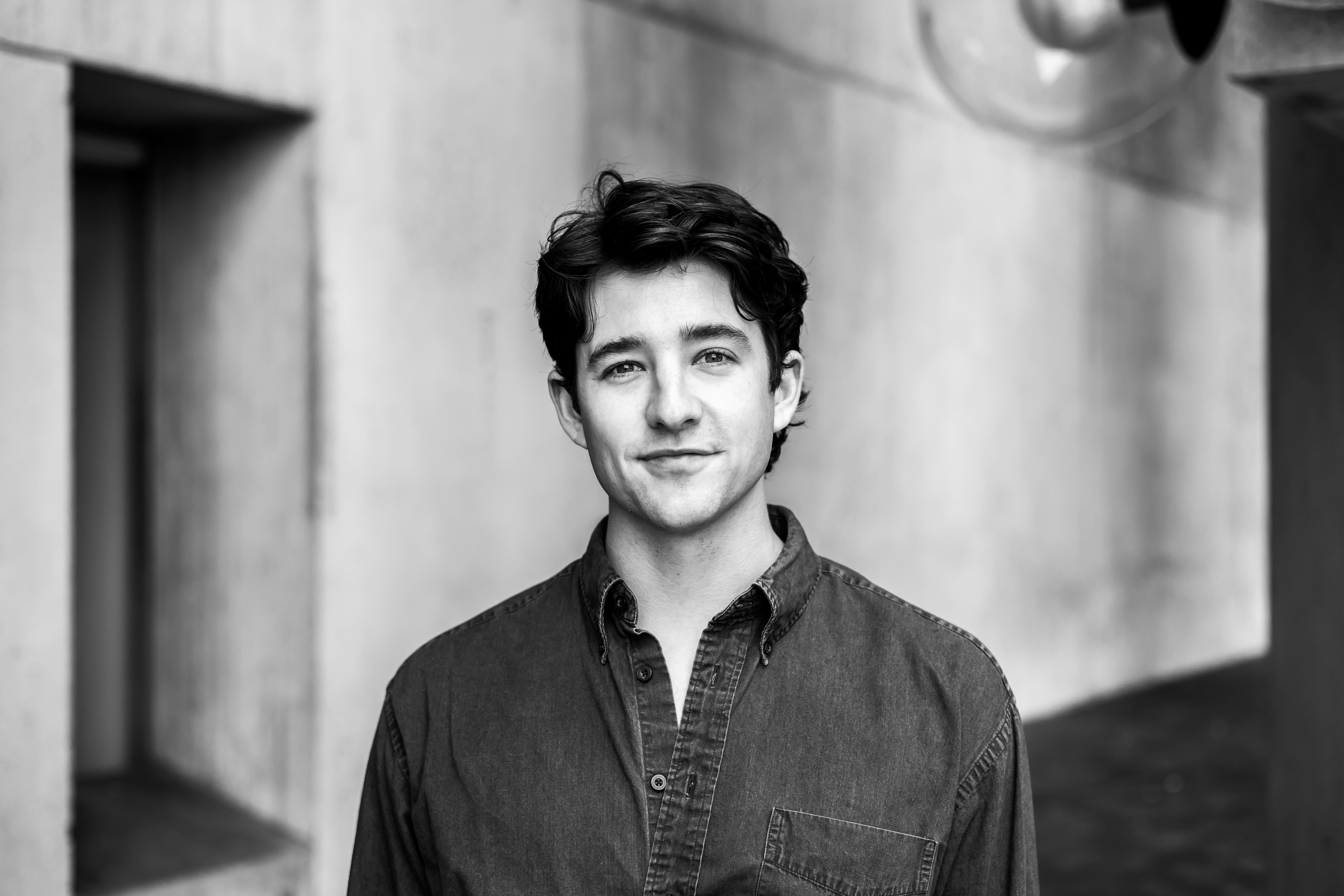 actor Colin McGreen large photo