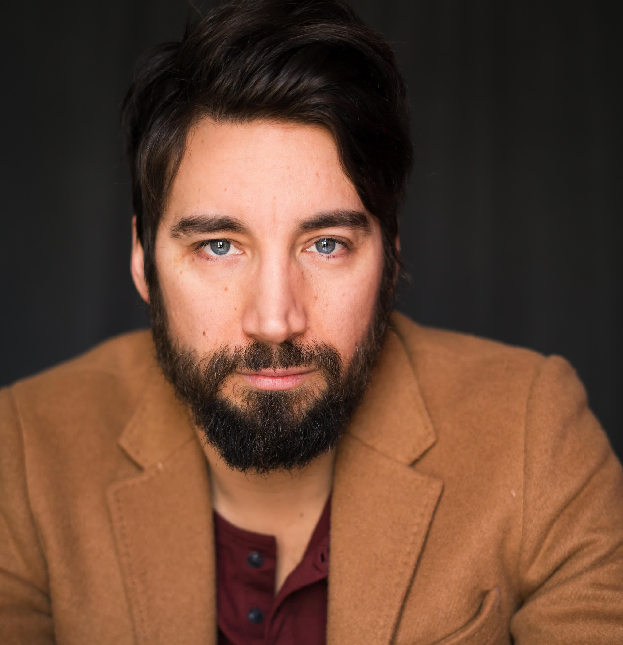 actor Dominic Hardy large photo