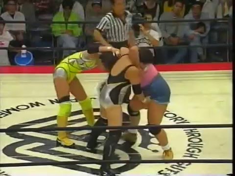women wrestling new - WWE Japanese women 2/3
