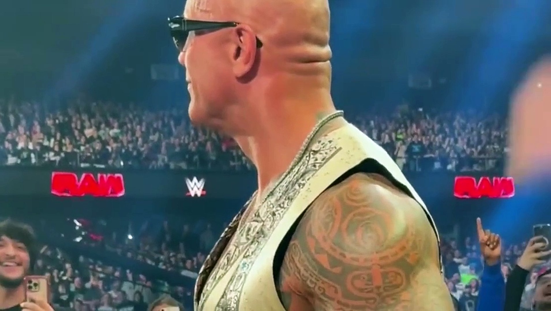 WWE Raw 25th March 2024 Full Show Highlights 3-26-24 background
