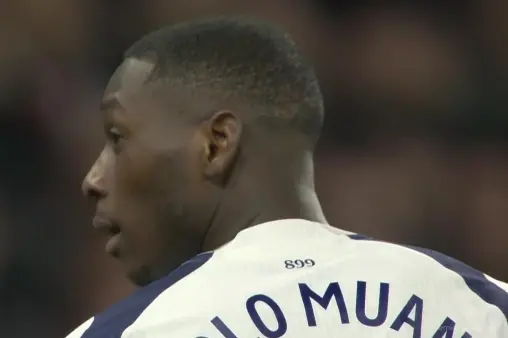 [Highlights] Kudus' cross creates danger, Muani's shot hits a defender and goes out of bounds