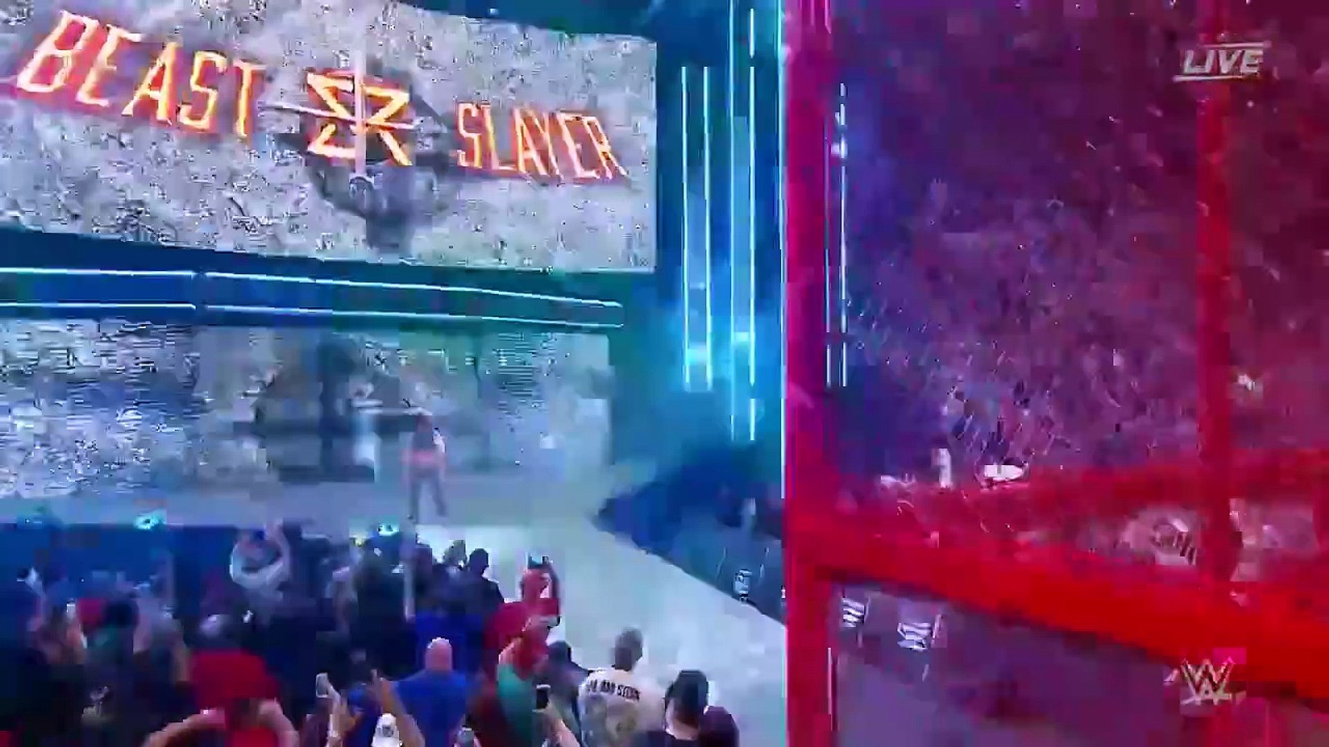 Seth Rollins vs. “The Fiend” Bray Wyatt - Universal Championship Hell in a Cell Match