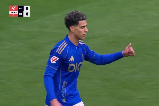 [Highlights] Oviedo initiates a quick counter-attack, Shaira's powerful shot saved by the goalkeeper