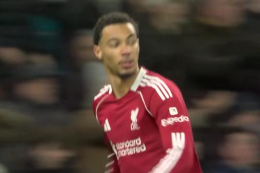 [Goal] Scoring in three consecutive rounds! Fofana delivers a cross, Ekitiike heads home