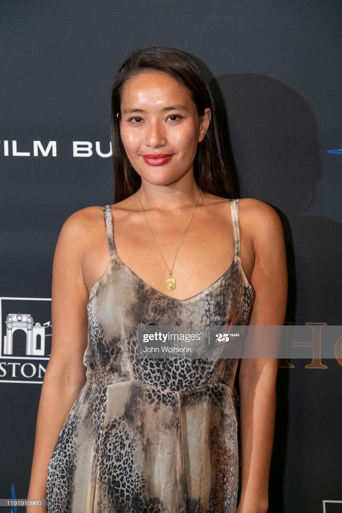 actor Sabine Soetanto large photo