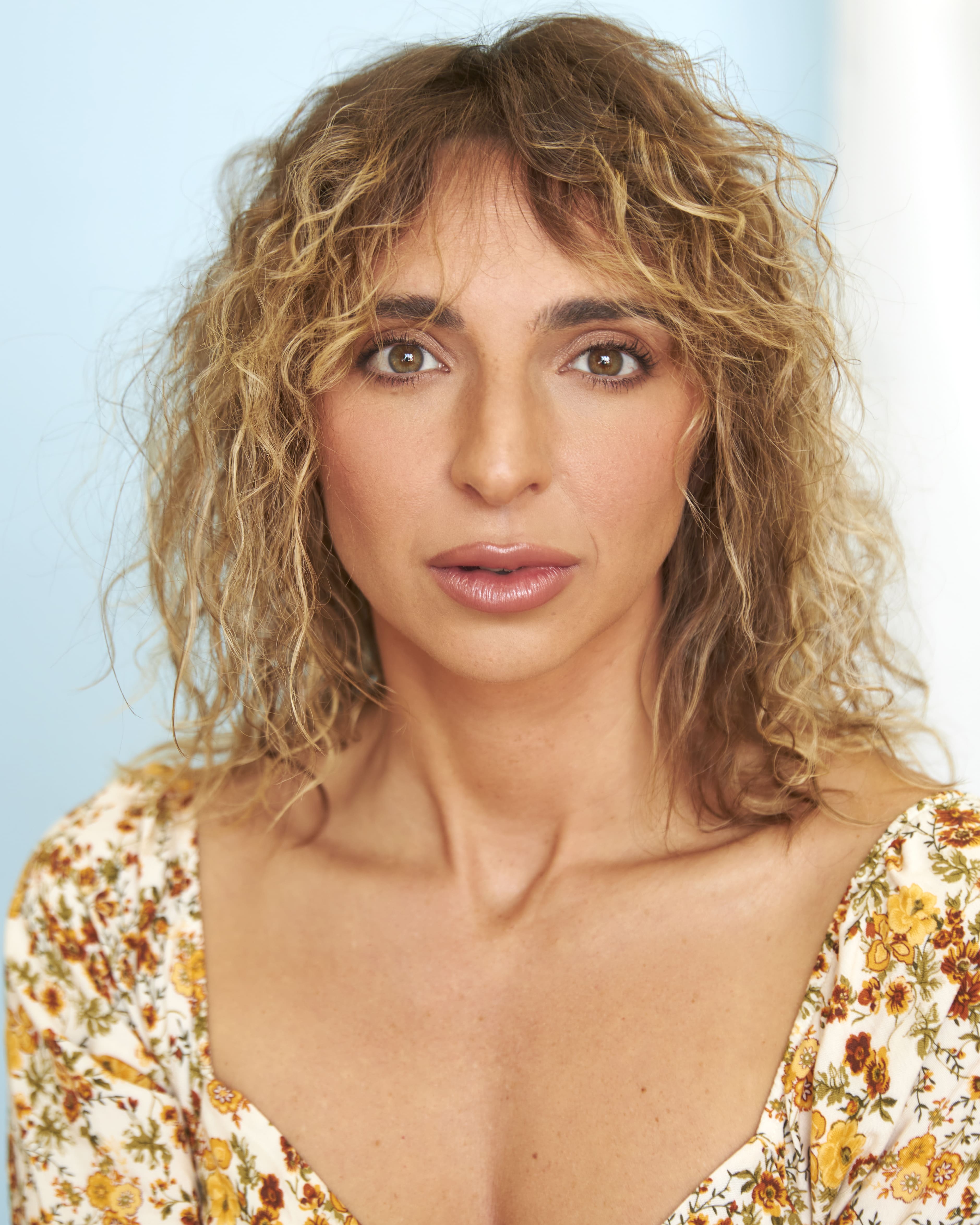 actor Renee Daw large photo