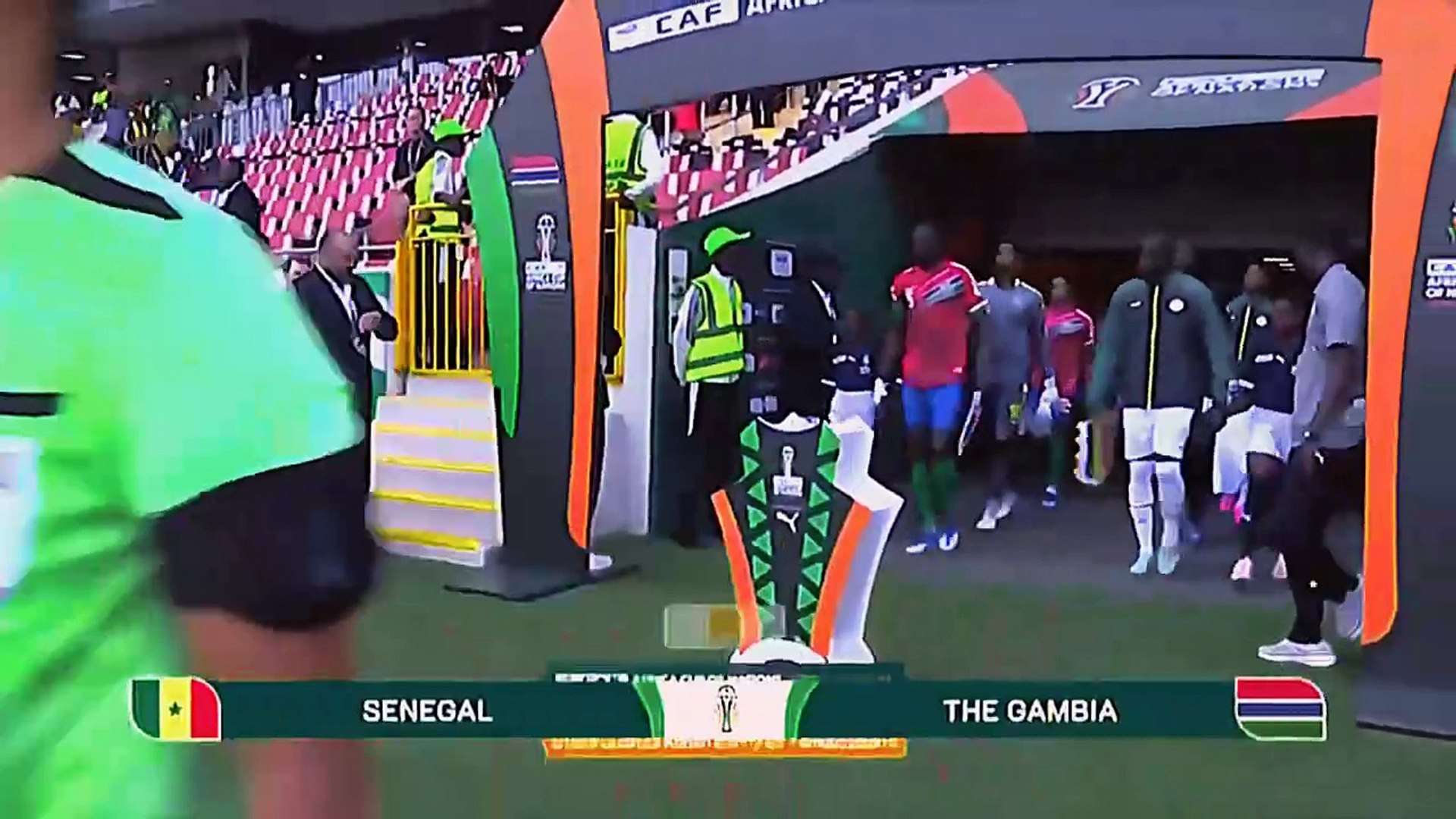 HIGHLIGHTS Senegal vs The Gambia #TotalEnergiesAFCON2023 background