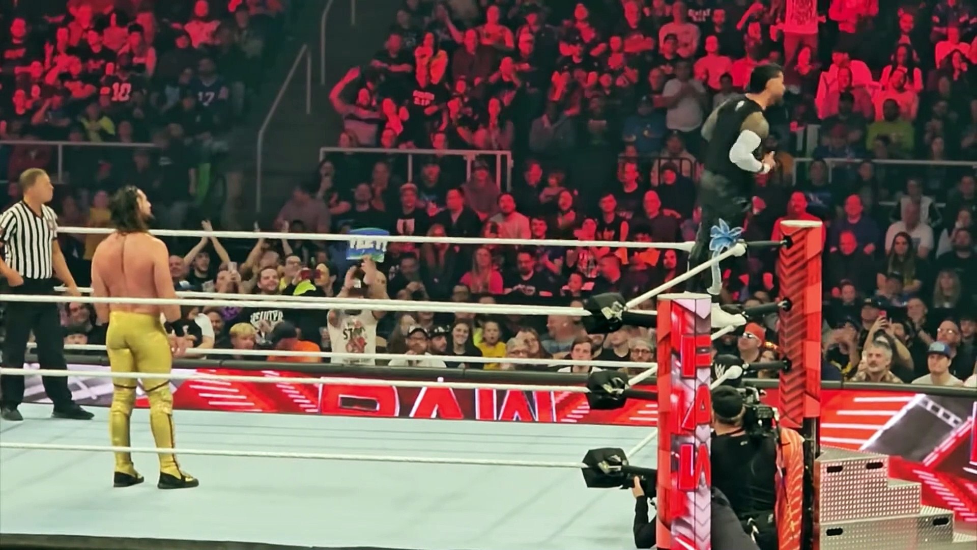Seth Rollins vs Jey Uso Full Match - WWE Raw background