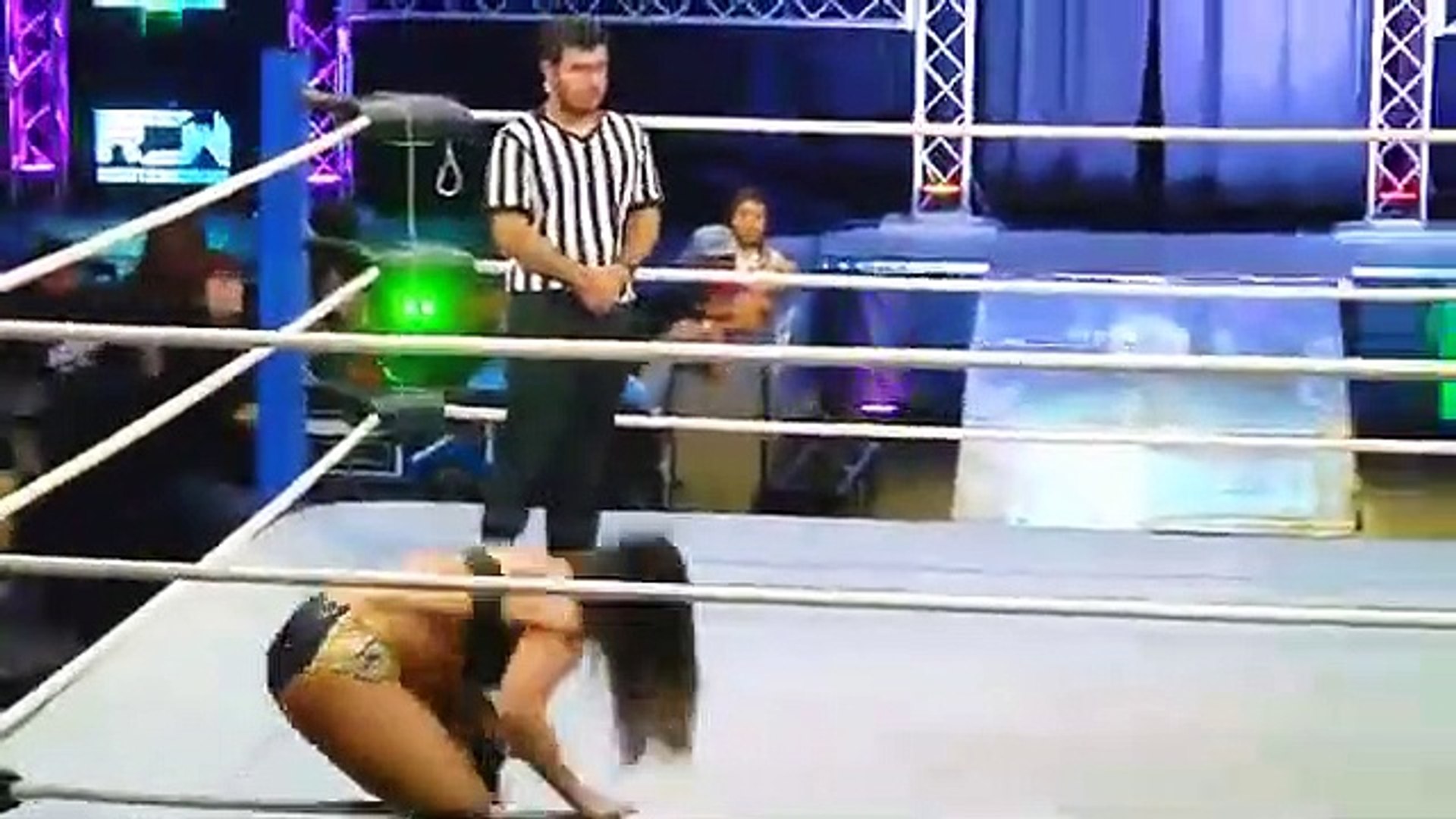 Rok-C vs Alex Gracia _Full Match_ Reality of Wrestling / WWE NXT background