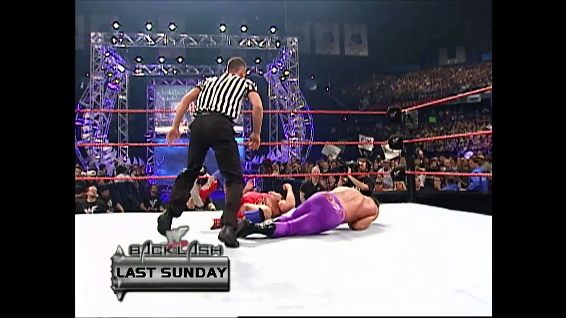 WWE SMACKDOWN 03 MAY 2001 FULL SHOW background