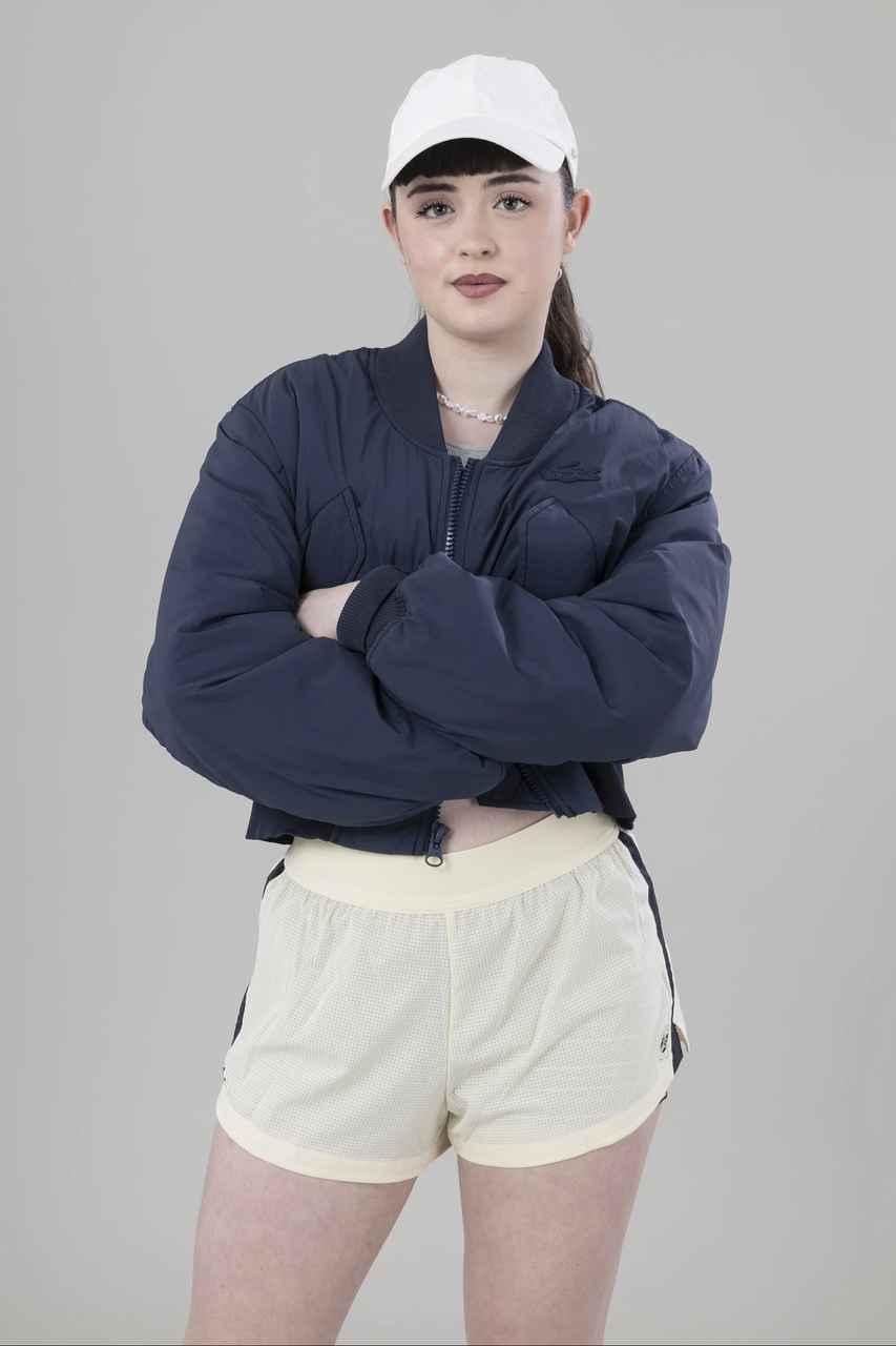 actor Victoria Oliver large photo