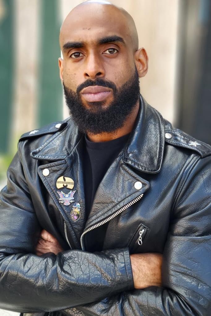 actor Wayne Vielot large photo