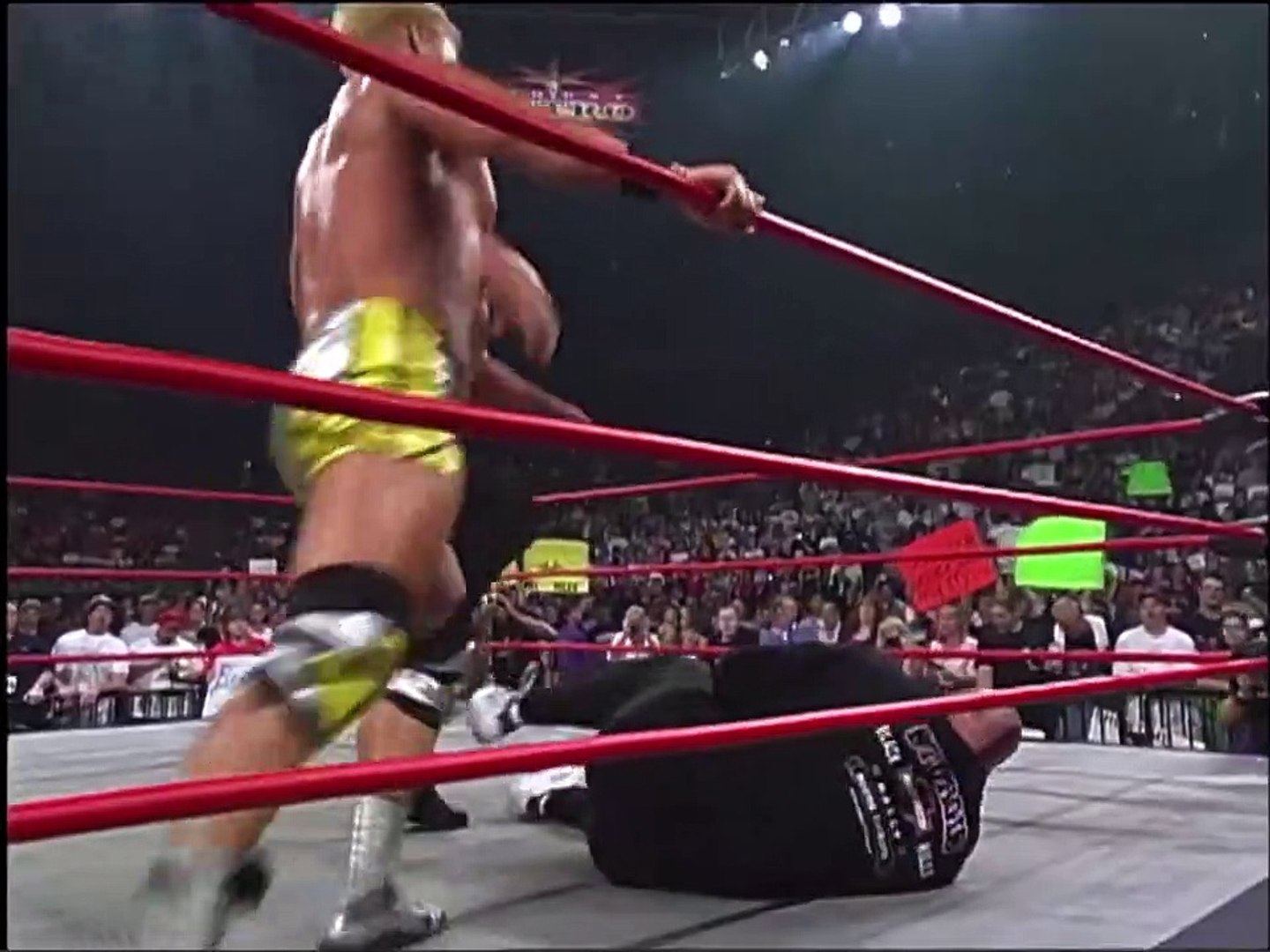 Scott Steiner kidnaps Goldberg's girlfriend background