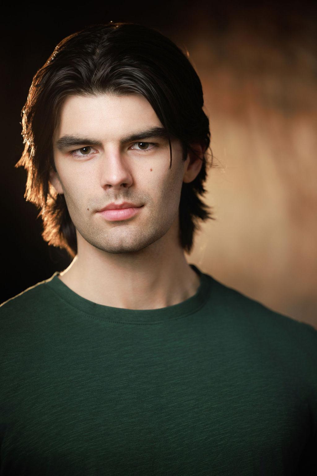 actor Bruno Bingley large photo