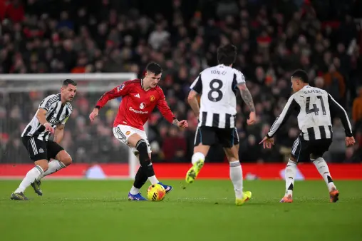 [Full Match Replay] Manchester United vs Newcastle United (Lou Yichen, Li Yan, Yao Anni)