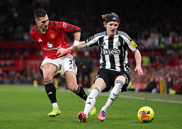Manchester United vs Newcastle United Full Match and Highlights