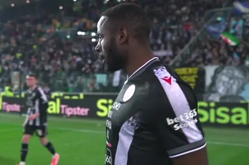 [Highlights] Zaniolo's direct free-kick attempt saved by the goalkeeper with both hands