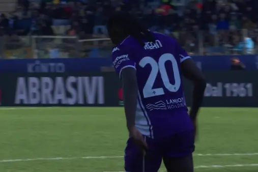 [Highlights] Dazzling dribble! Moise Kean's one-on-one effort sails over the bar