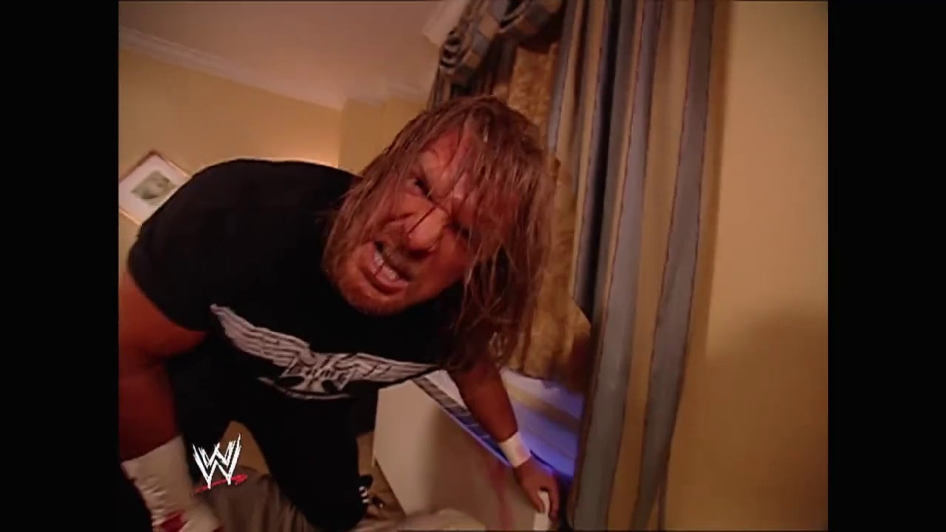 WWE RAW 09 AUGUST 2004 FULL SHOW HD background