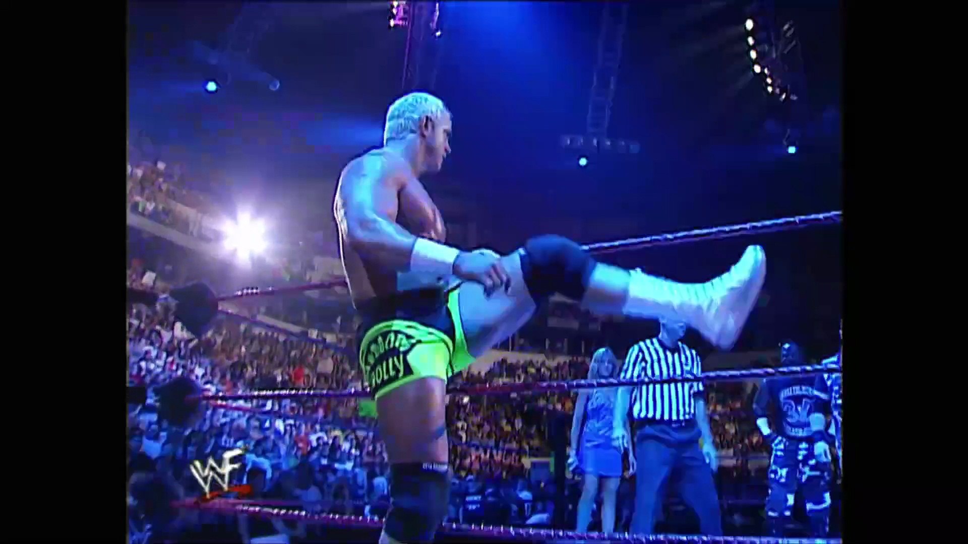 WWE Raw 2001 Episode 23